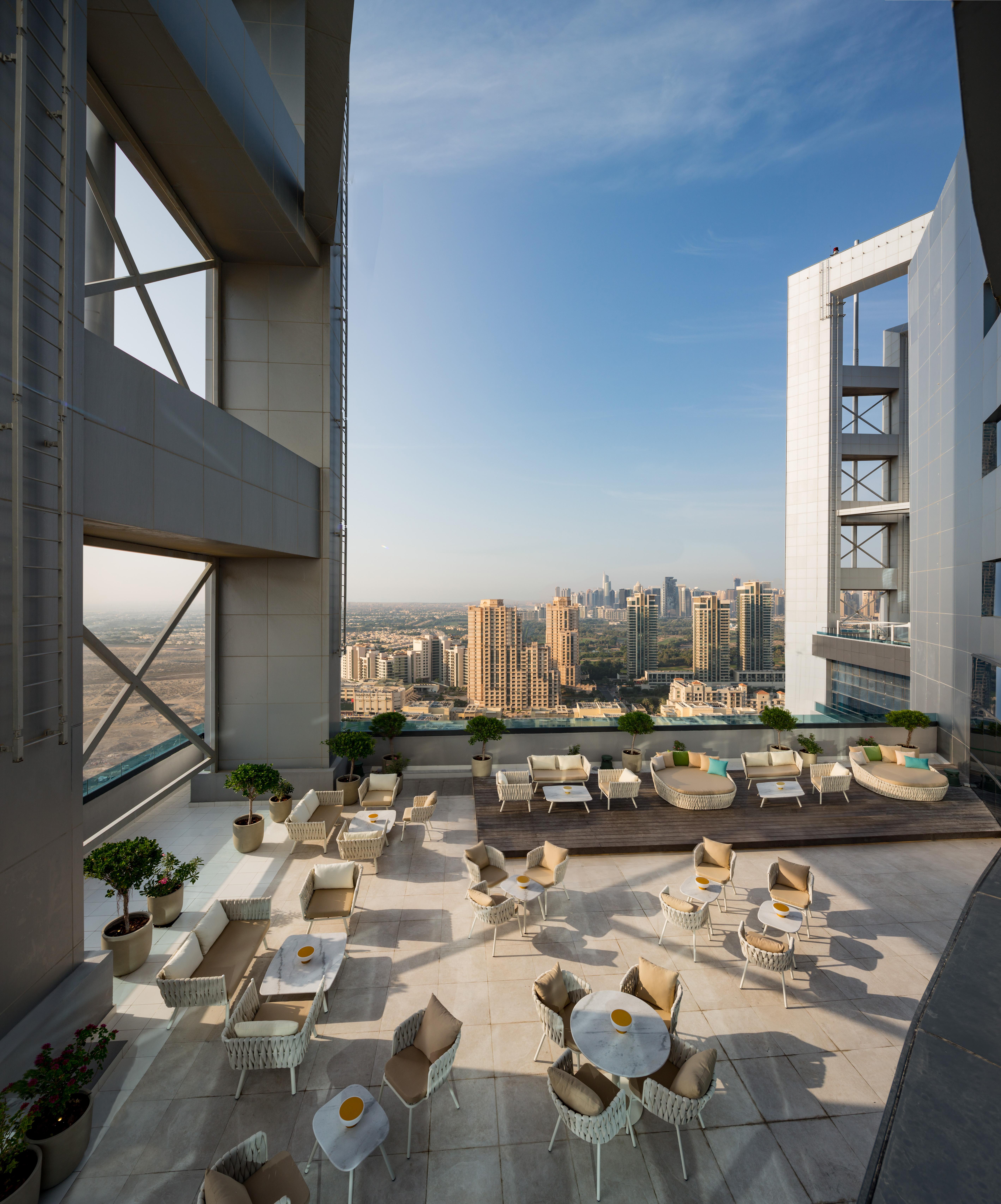 Millennium Place Barsha Heights Hotel Apartments Дубай Екстериор снимка